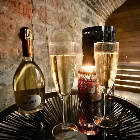 Apartamento Le Beauvoisine - Jacuzzi Sauna Centre Free Parking *