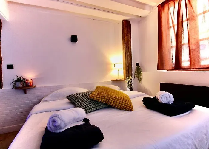 Apartment Le Beauvoisine - Jacuzzi Sauna Centre Free Parking